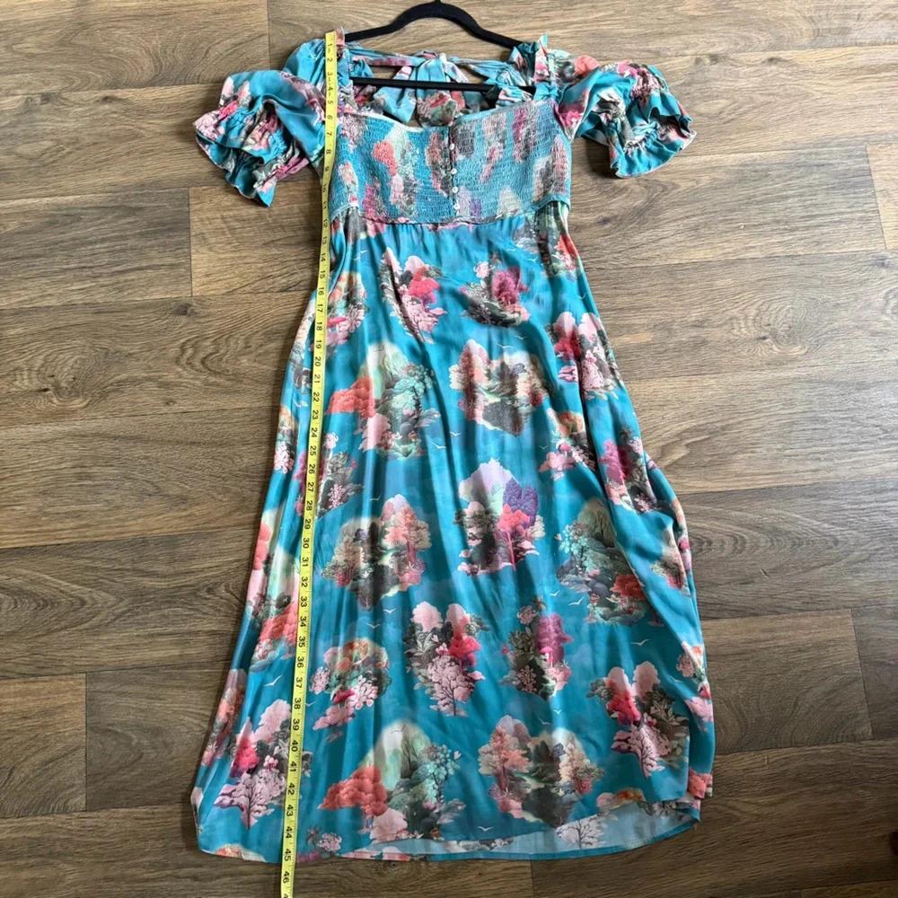 Anthropologie puff sleeve smocked midi dress size Small - Picture 11 of 11